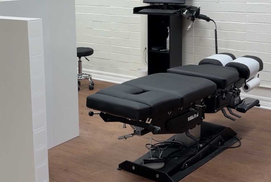 Capital Chiropractic In Sacramento treatment room 1