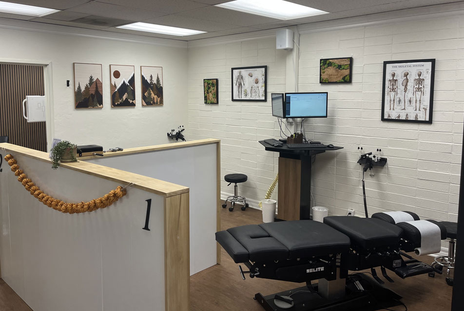 Capital Chiropractic In Sacramento treatment room 2